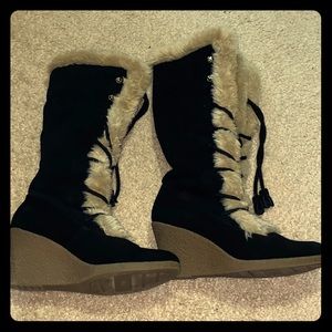 Nine West Fur tongue knee wedge boots